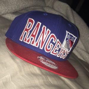 New York rangers snap back
